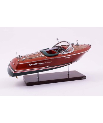 Maquette Riva Ariston 25cm ouvre sa boutique