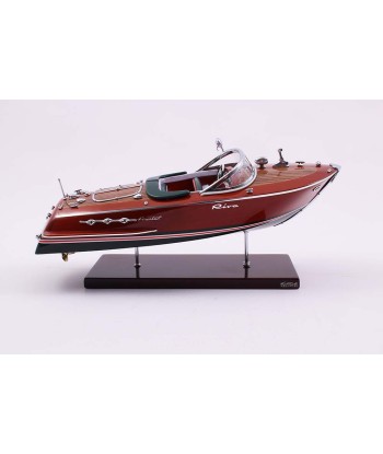 Maquette Riva Ariston 25cm ouvre sa boutique