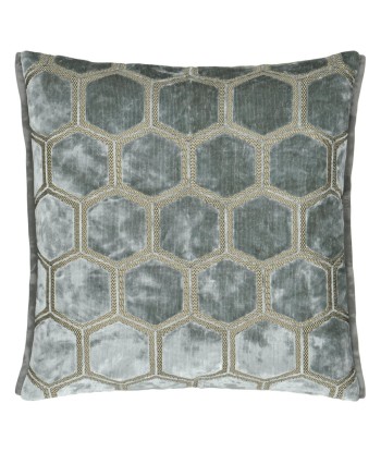 Coussin DG En Velours Manipur Silver s'inspire de l'anatomie humaine