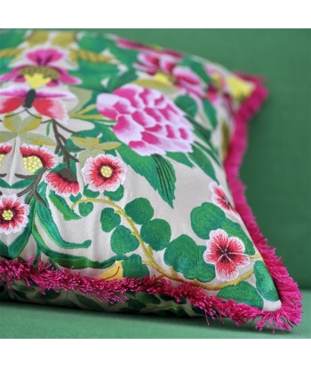 Ikebana Damask Fuchsia Embroidered Cushion l'évolution des habitudes 